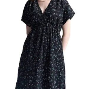 Reistor Gathered Knee length Floral dress size S